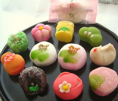 Traditional Japanese Christmas Cake Traditional Japanese Christmas Cake