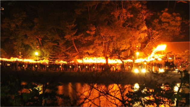 【來個不一樣的跨年夜】日本嚴島神社鎮火祭